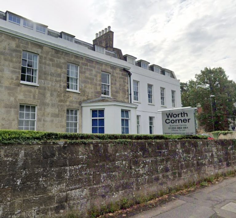 Apostille UK Crawley 768x710